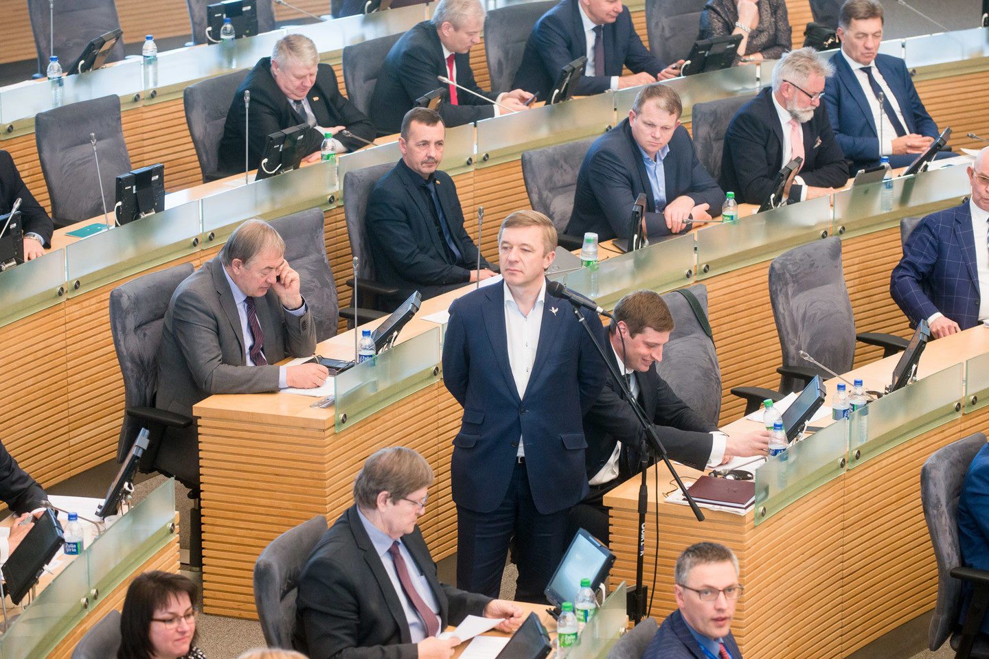 Artėjant socialdemokratų skyrių sprendimui dėl koalicijos likimo Seimo frakcija nėra linkusi to daryti.<br>J.Stacevičiaus nuotr.