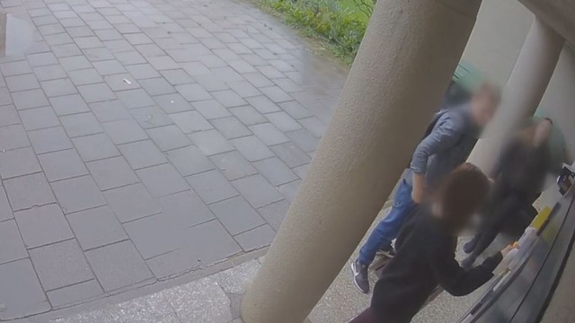 Vaizdo įrašas demaskavo trijų nepilnamečių „pokštą“ – juos sulaikė policija