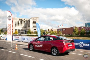 Geriausias Lietuvos vairuotojas turės mokėti naudotis gesintuvu