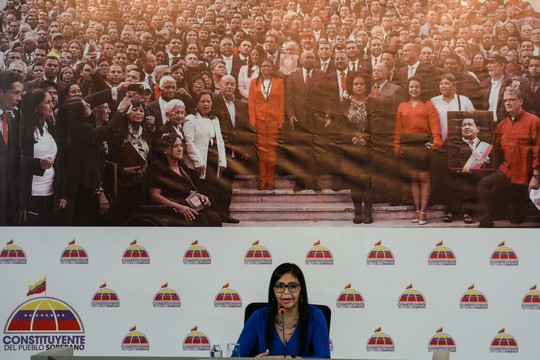 Venesuelos Konstitucinė asamblėja sieks teisti opozicijos lyderius už išdavystę 