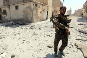 Per Sirijos režimo pajėgų ir IV susirėmimus žuvo 64 žmonės