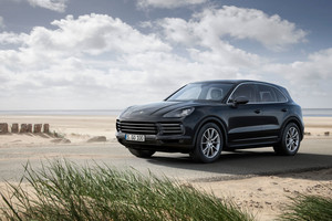 Pasirodė naujasis, trečios kartos „Porsche Cayenne“ visureigis