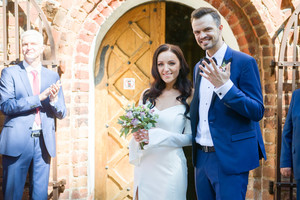 Vilniuje susituokė „Queens of Roses“ narė Giedrė Girnytė ir jos mylimasis Linas Linkevičius 