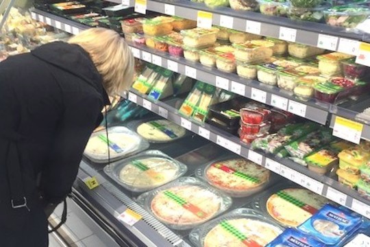 Infliacija – jau kaip per krizę, perspėja, kad kainos ir toliau didės