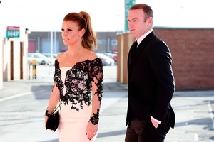 Likęs be žmonos nusprendė pasilinksminti: futbolo žvaigždė neblaivus pateko į areštinę