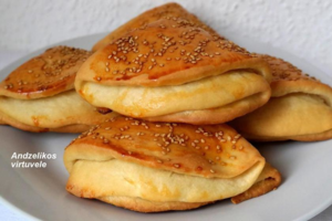 Pusryčių bandelės su kišenėmis. Tiks ir į darbą ar mokyklą