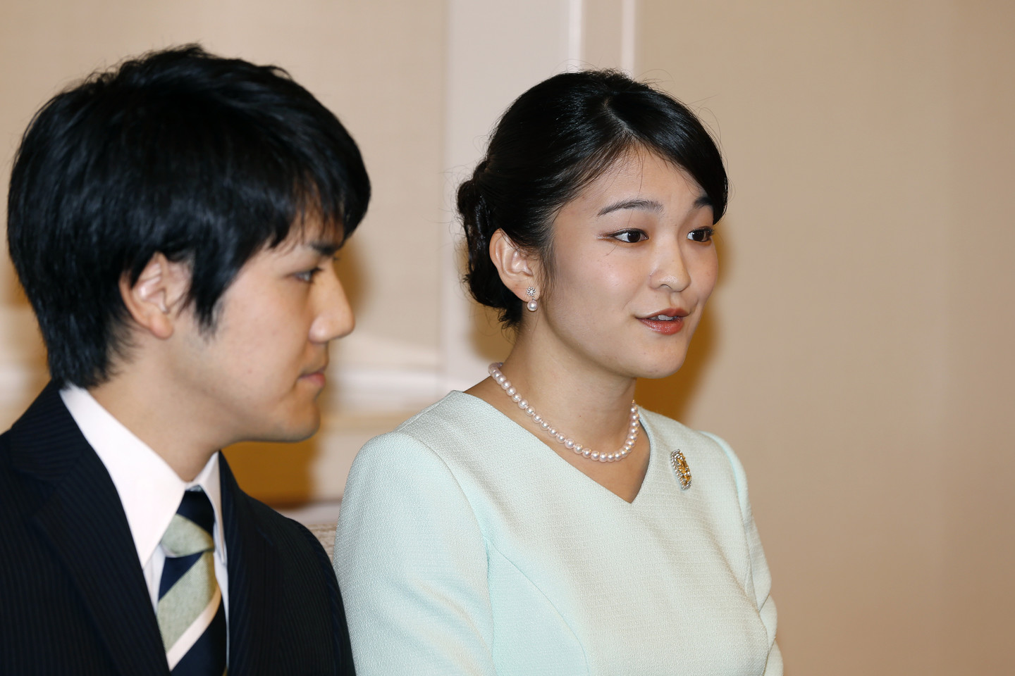  Princesė Mako susižadėjo su savo mylimuoju.<br> AP nuotr.