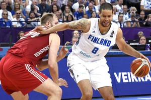 Drama A grupėje: suomiai po dviejų pratęsimų palaužė lenkus