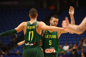 Ukrainos žiniasklaida apie lietuvius:  „Garsieji varžovai visiškai dominavo"