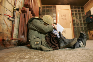 Šiurpi pakaunės šeimos drama: recidyvistas išžagino savo dukrą ir dukterėčią