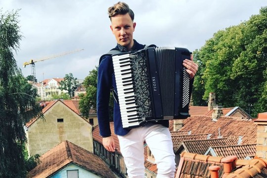 Martyno Levickio surengtą festivalį vainikavo pasivaikščiojimas stogais