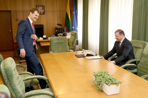 Saulius Skvernelis paaiškino, kodėl į susitikimą nebuvo pakviestas Gintautas Paluckas