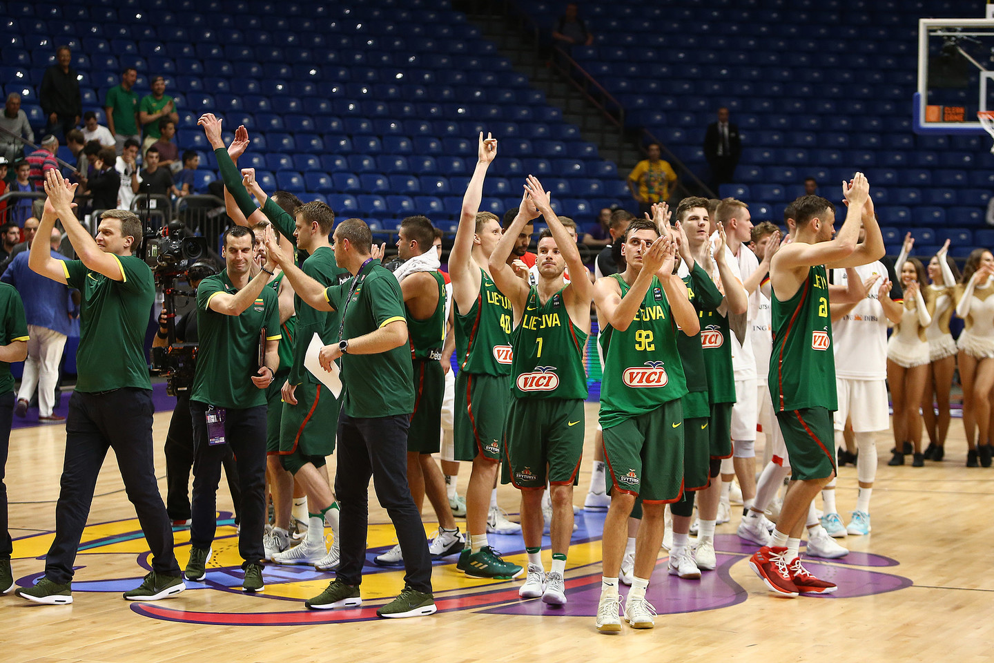 Lietuvos rinktinė įveikusi Vokietiją užsitikrino pirmąją vietą B grupėje.<br> G.Šiupario nuotr.