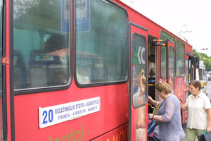 Kauniečiai pasijuto pakliuvę į spąstus: ragina taupyti, bet tai neįmanoma
