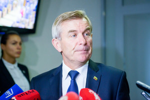 Viktoras Pranckietis ragino kolegas pagaliau nustatyti Seimo narių atostogas