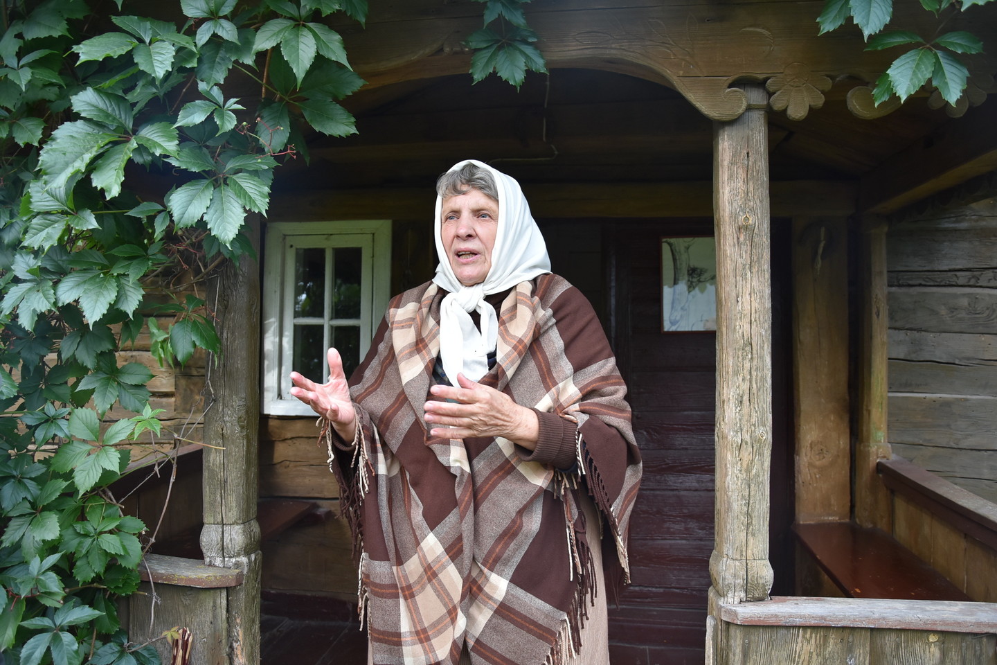  Senovinė XIX a. pabaigos etnografinė, autentiška kaimo turizmo sodyba Pervazninkų turi didelį kiemą ir sodą<br> A.Murauskaitės nuotr. 