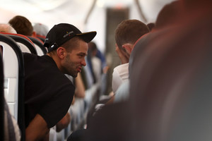 Išskirtiniai kadrai – kaip Lietuvos krepšinio rinktinė keliavo namo