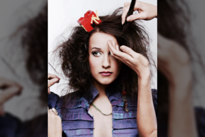 Viešumos vengianti Ugnė Skonsmanaitė pasidalijo nostalgiška nuotrauka