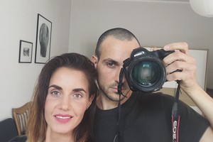 Pamatykite: naujame „The Roop“ klipe grupės lyderis nusifilmavo su savo mylimąja