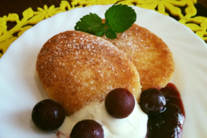 Varškėčiai su sausainių plutele labai patiko anūkėlei. Išsikepkite ir jūs