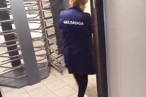 Apkarto apsilankymas Vilniaus stoties tualete: „To užsienyje niekur nemačiau“