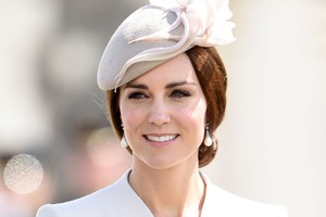 Trečias kunigaikštienės Catherine Middleton nėštumas įnešė naują madą
