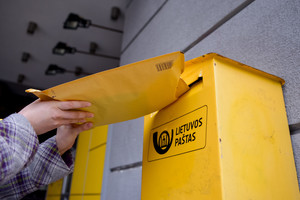 Lietuvos paštas: kodėl verta ant siuntos nurodyti adresato telefono numerį 