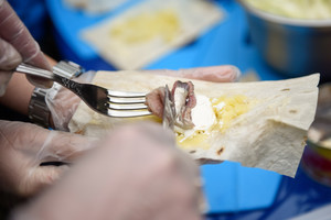 Prie delikatesu laikomos žuvies Vilniuje nusidriekė eilė