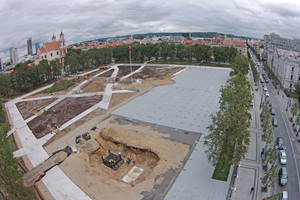 Svarbiausia Vilniaus aikštė vis dar neatverta – papasakojo, kaip viskas atrodys