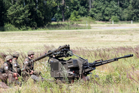 Latvijos vidaus reikalų ministras ragina būti budriais „Zapad“ pratybų metu