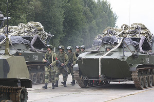 „Zapad“ pratybos: šiandien iš Rusijos plūsta tankai ir desantininkai 