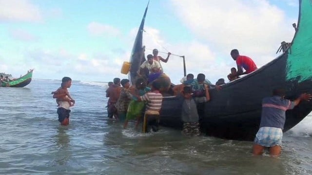Jungtinės Tautos reikalauja Mianmaro nutraukti smurtą prieš rohinjus