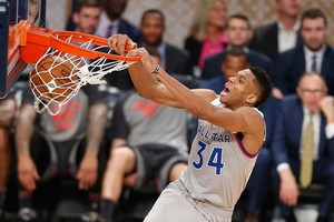 Liko 34 dienos iki NBA sezono starto: pasigrožėkite G. Antetokounmpo talentu