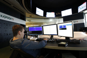 Kremlius pasmerkė JAV draudimą savo federalinėms tarnyboms naudoti „Kaspersky Labs“ produkciją 