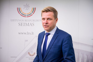 Kliuvo visiems: koalicijos nebėra, konservatoriai kaip turgaus prekeiviai, o R.Karbauskis turi „talibaninį" flangą