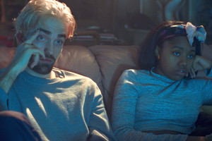 Pramogų pasaulis nuščiuvęs: aktorius R. Pattinsonas paliko mylimąją FKA Twigs?