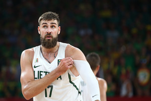 Jonui Valančiūnui – prasta žinia iš ESPN: net nepateko į sąrašą