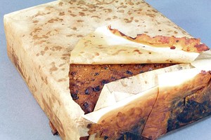 Keliautojų paliktą 106 metų pyragą galima valgyti ir šiandien