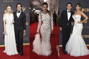 Ant raudonojo „Emmy“ kilimo laimėjo balta spalva