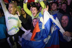 Per lietų – sirgalių ekstazė dėl Slovėnijos rinktinės pergalės „Eurobasket“ turnyre