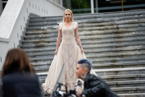 Natalija Bunkė trečią kartą apsivilko vestuvinę suknelę?