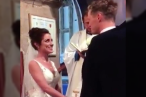 Mirštančios nuotakos priesaika pravirkdė visus