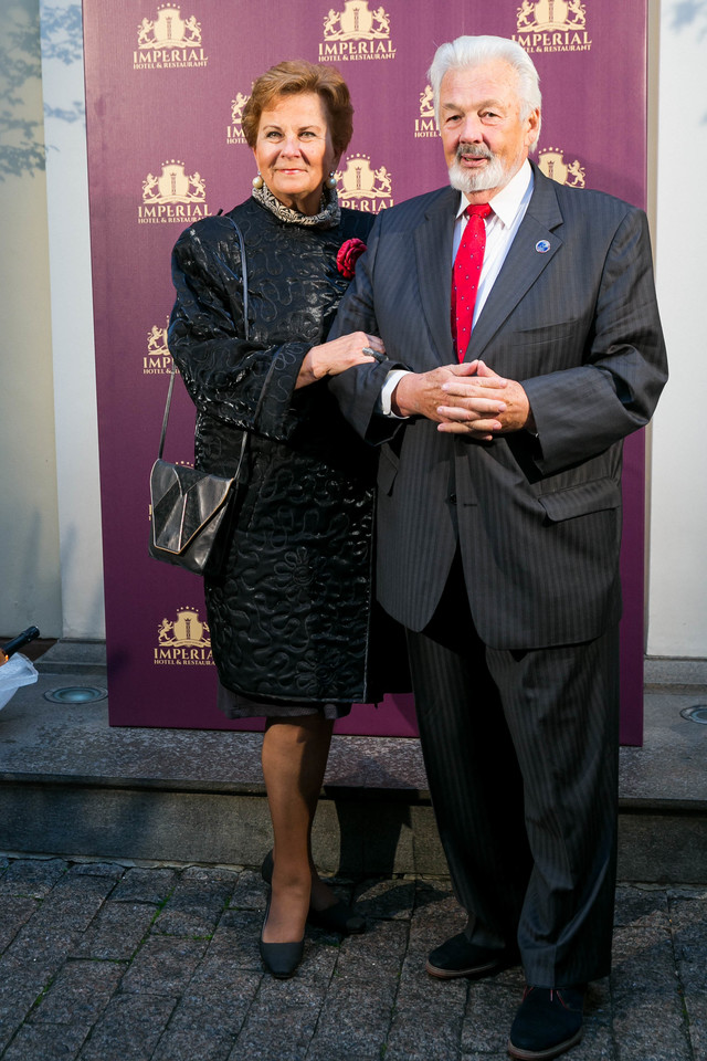 Čilės garbės konsulas Rimtautas Vizgirda su žmona Birute.<br>T.Bauro nuotr.