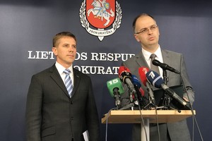 Teisėsauga įvardijo, kas laukia įtariamų politinių partijų