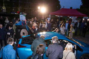 Vilniuje pristatytas įkraunamas hibridas „Toyota Prius Plug in“