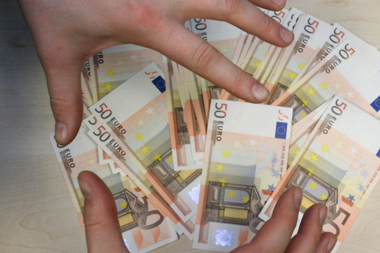 Kredito unijos pinigus savinęsis įkūrėjas bausmę atliks pataisos namuose