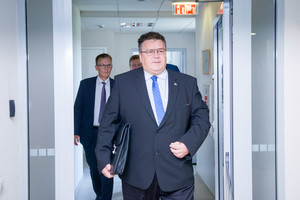 Linas Linkevičius nori likti užsienio reikalų ministru, paliks partiją