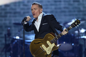 Populiarusis dainininkas Bryanas Adamsas grįžta į Lietuvą 