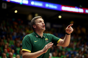 Dainius Adomaitis patirtį kaups už Atlanto