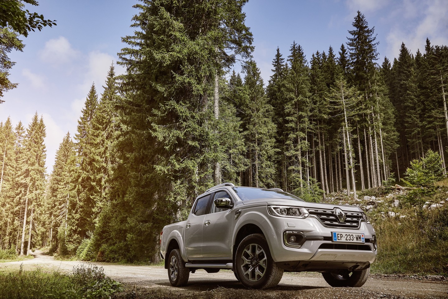 „Renault Alaskan“ artimiausiu metu pasieks daugumos Europos šalių rinkas.<br>Gamintojo nuotr.